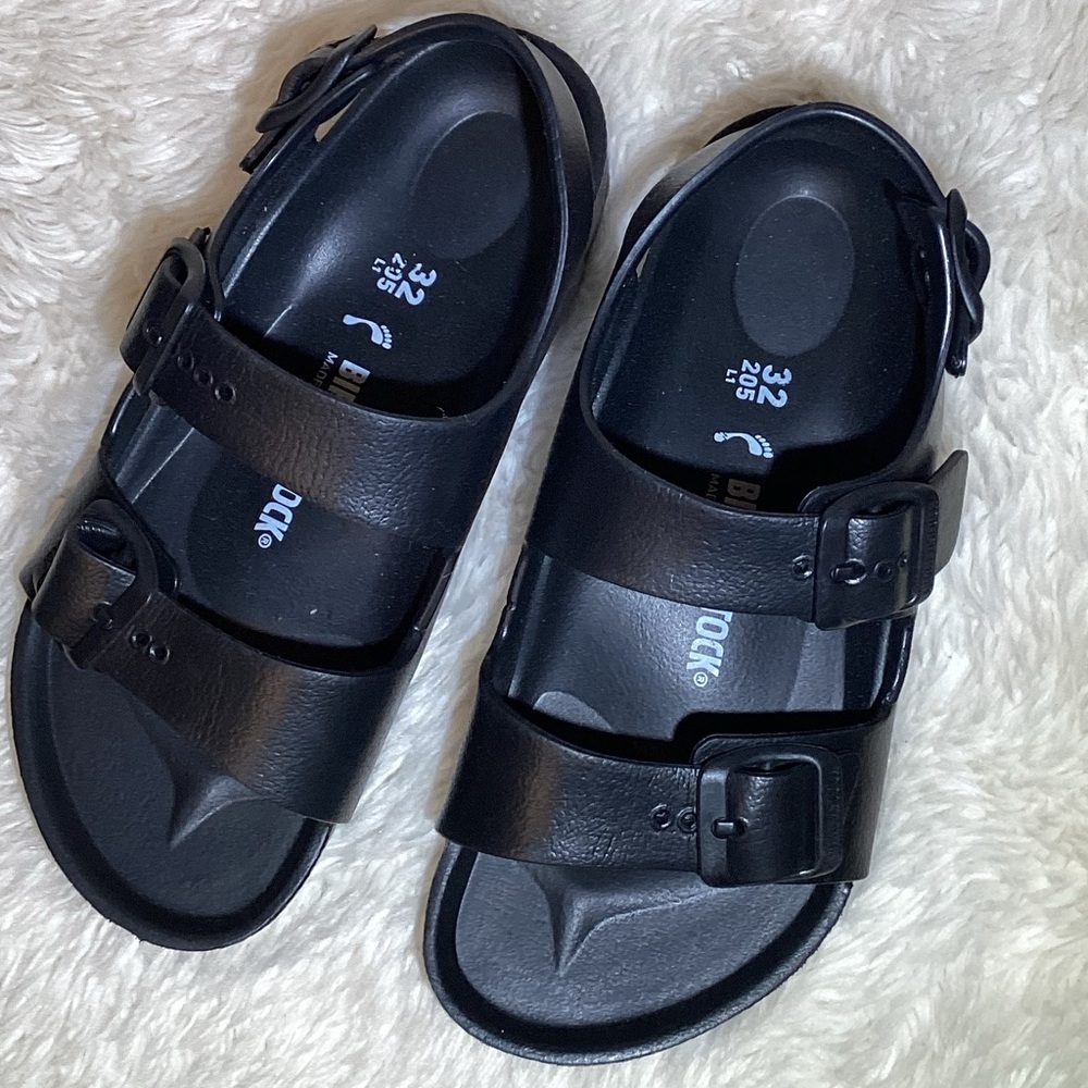 Birkenstock Milano eva black rubber Double Buckle Slides/Sandals size 2-2.5